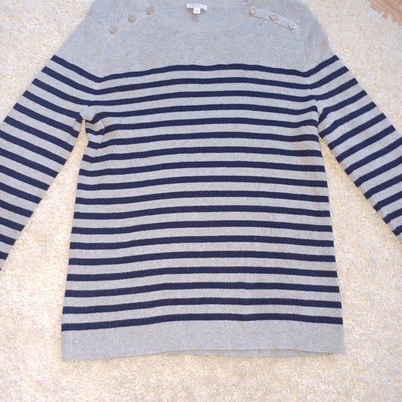 Talbots Woman Sweater size M Gray - Picture 3 of 8